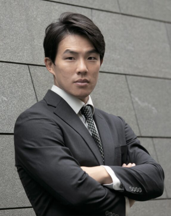 中原 洋 氏